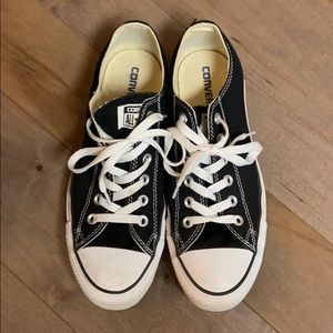 Converse ALL⭐️STAR women’ size 9 GREAT condition